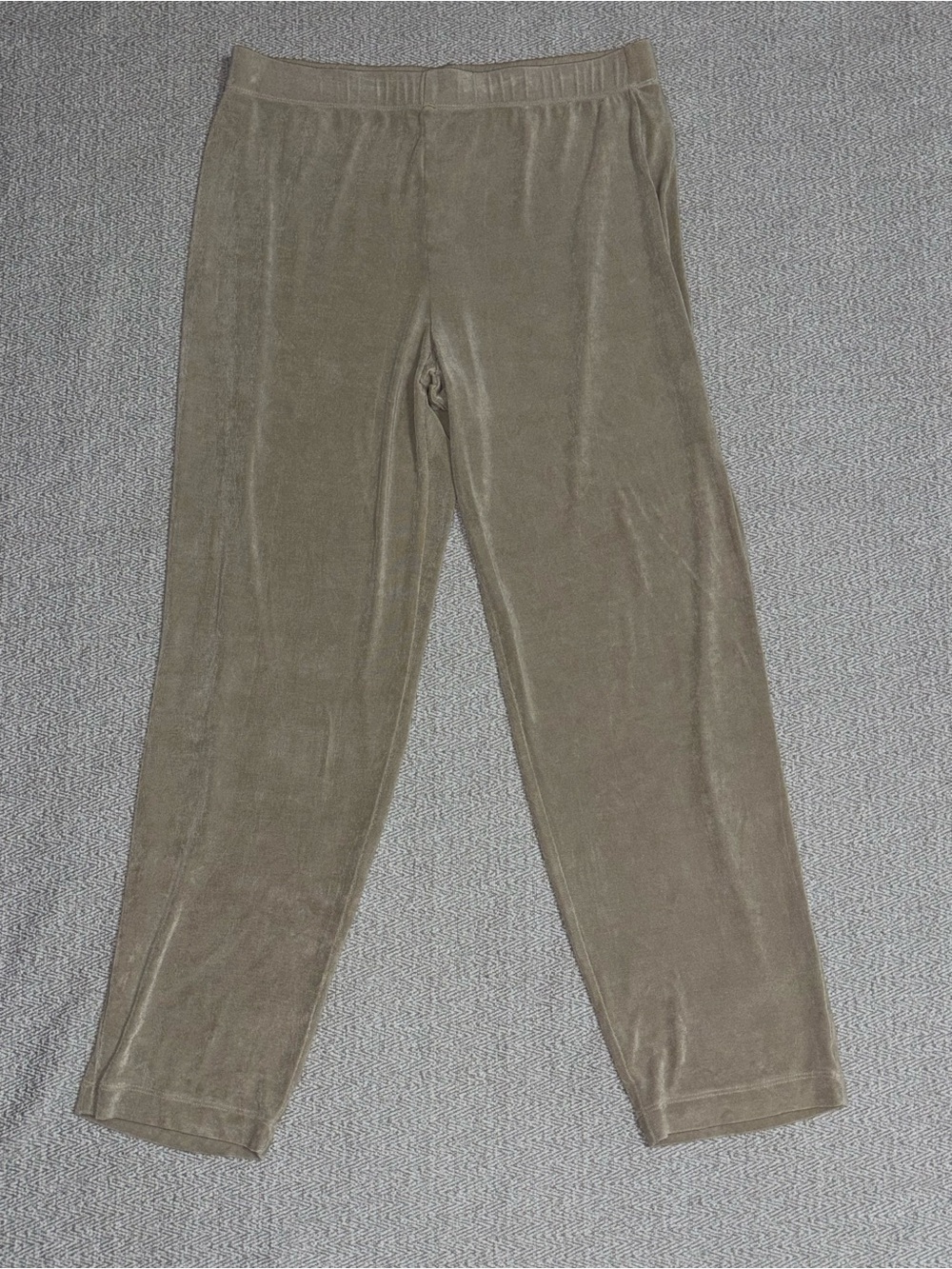 Chico's Traveler tan neutral khaki stretch jersey pants size 1 Medium Short
